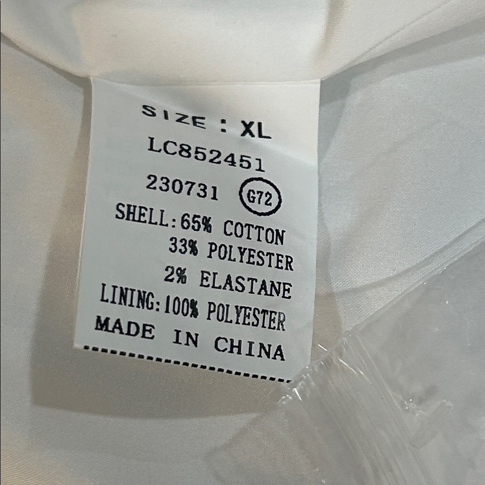 Elegant White Women's Blazer, size XL, NWOT - Picture 4 of 5